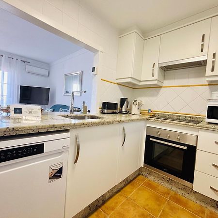 Marina Canela Home Исла-Канела Экстерьер фото