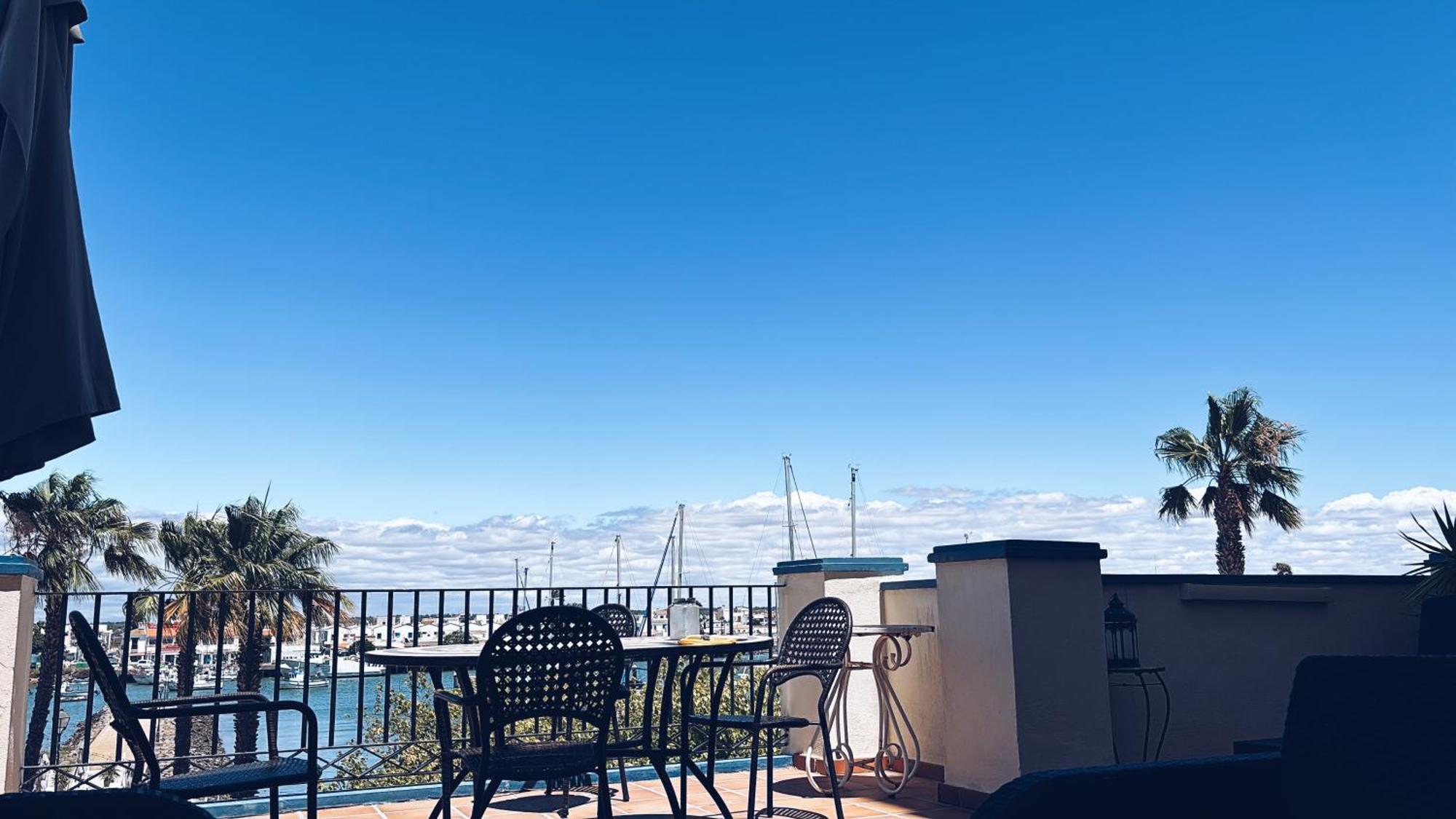 Marina Canela Home Исла-Канела Экстерьер фото