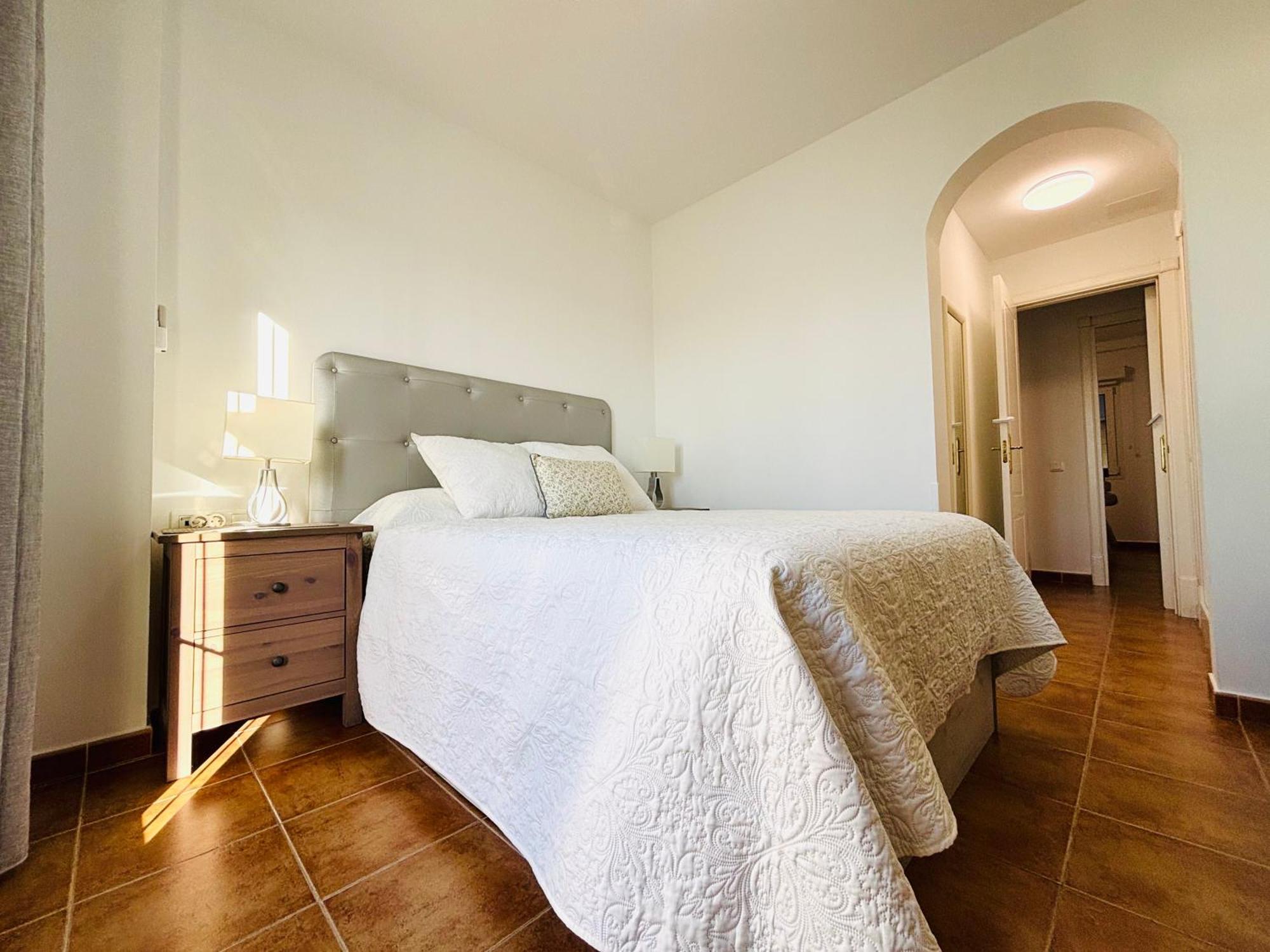Marina Canela Home Исла-Канела Экстерьер фото